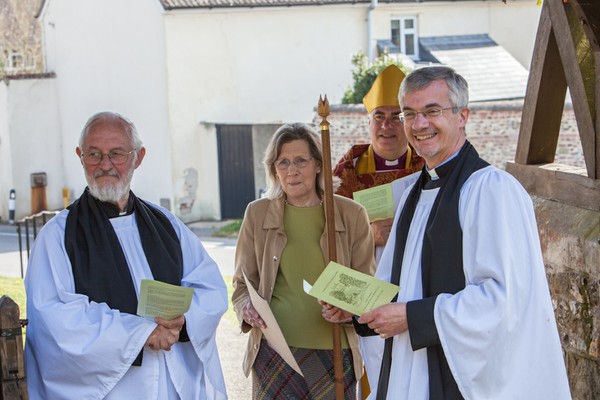 Entering the churchyard