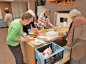 Rockley Park Team cleaning and shared lunch 3 [Nov 2018]