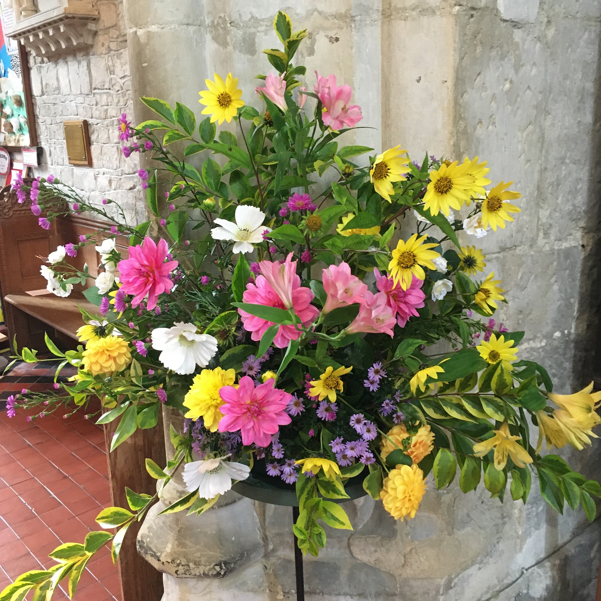 Harvest 2021- St John's Tisbury flower display