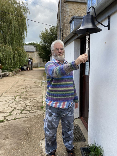 Life at Pilsdon- Peter rings the Temperature bell at 10.45