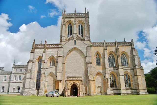 Abbey's heating to be restored